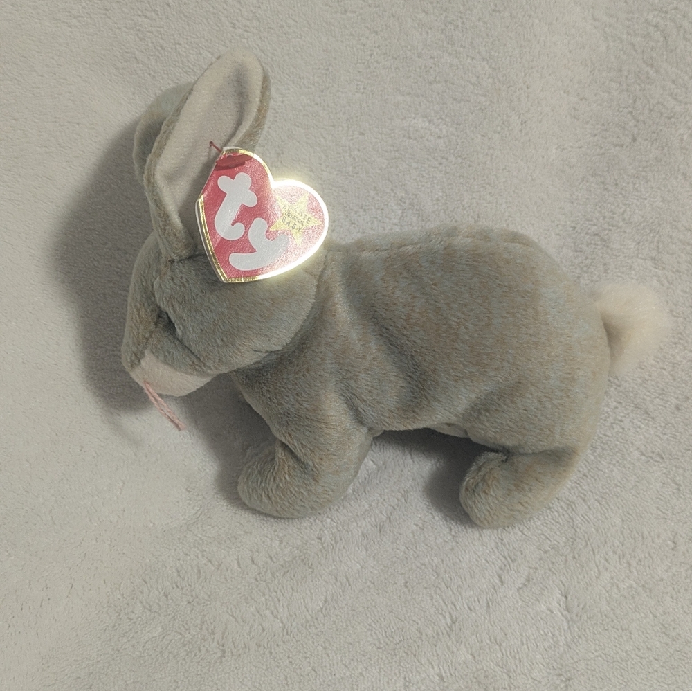 Gray Plush Bunny Ty Beanie Baby 7 inches Named Nibbly